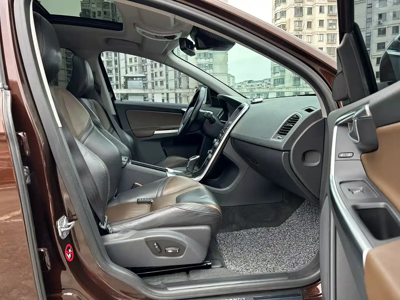 Volvo XC60 (Import) 2014 2014 T5 Wisdom & Elegance