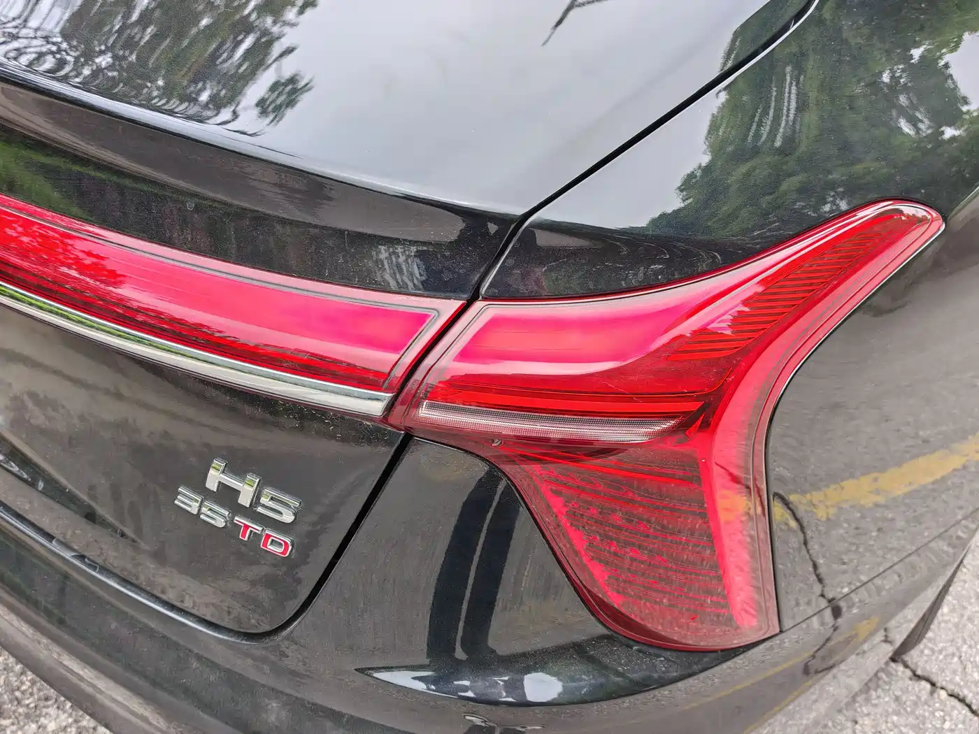 Hongqi H5 2023 1.5T DCT Smart Connect Flag Rhythm фото 8