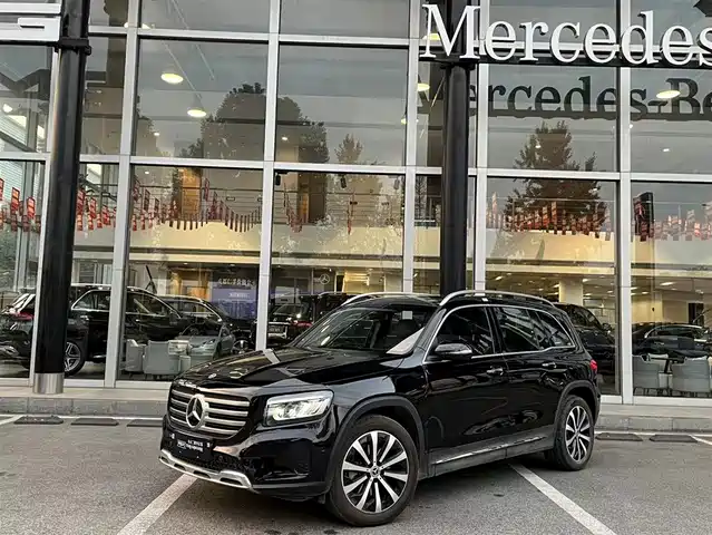 mercedes-benz glb