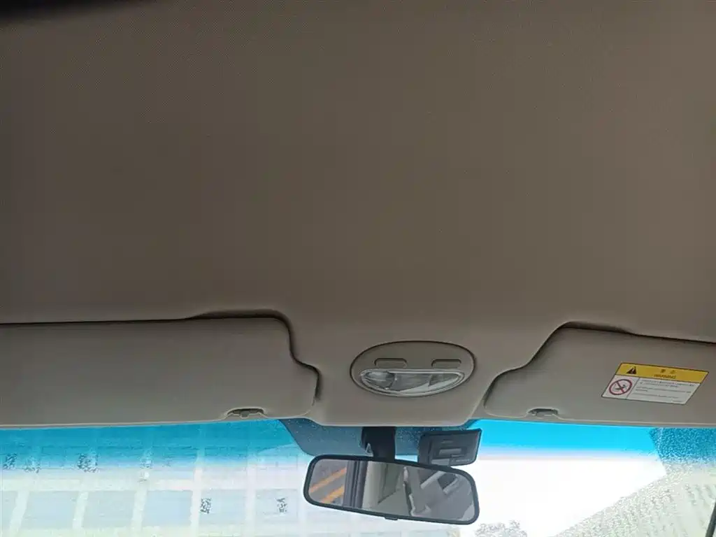 Buick Excelle 2015 1.5L Automatic Classic фото 18