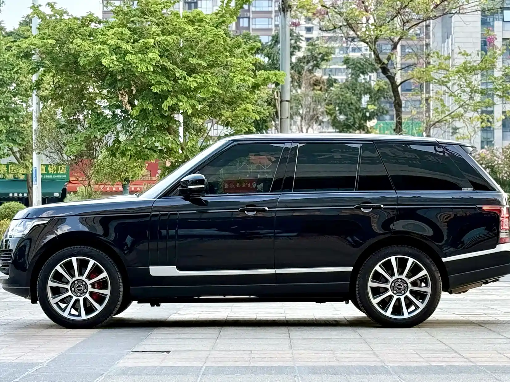 Фото 3 - Land Rover Range Rover