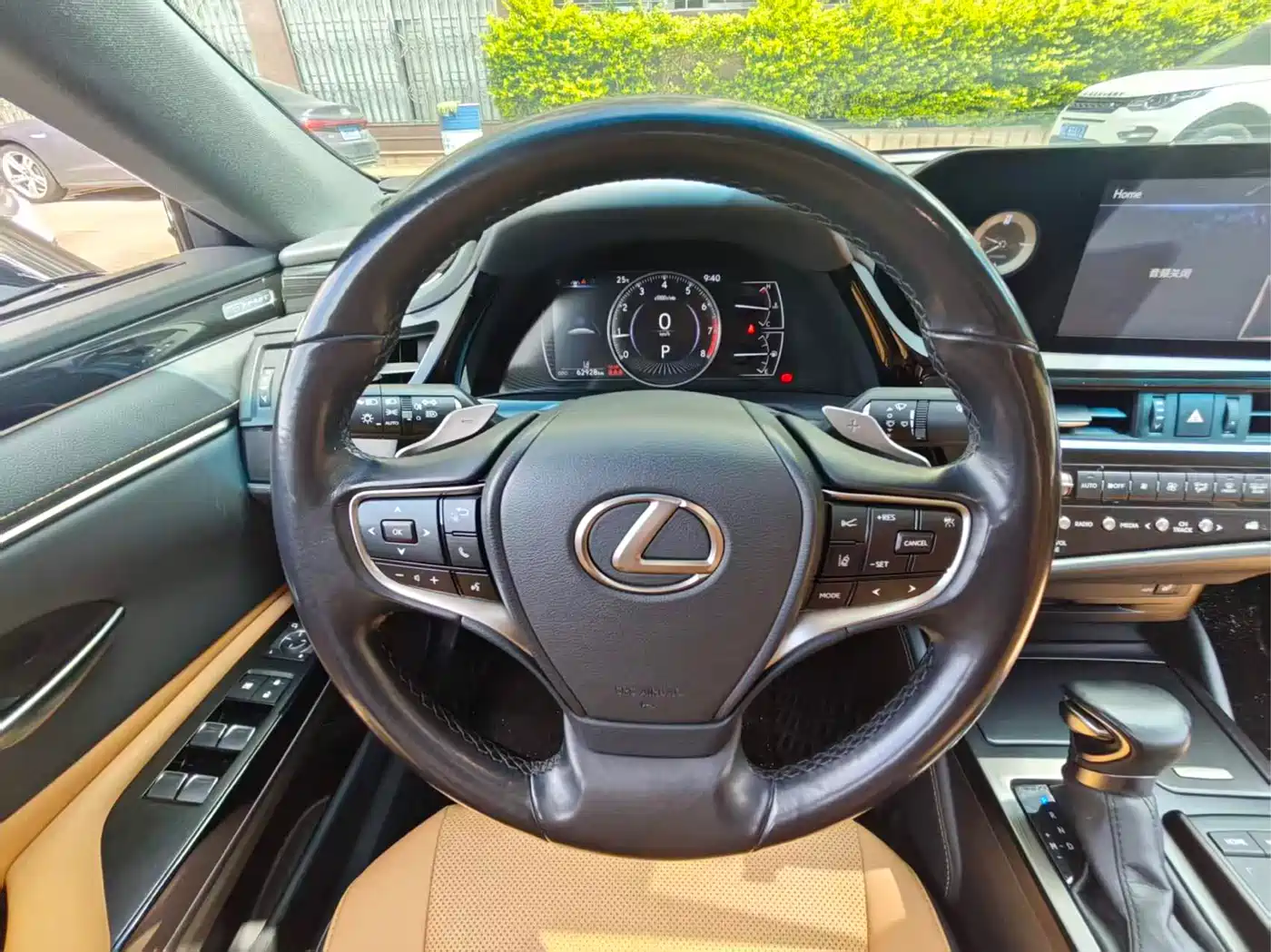 Lexus ES 2021 200 Excellence Edition фото 17