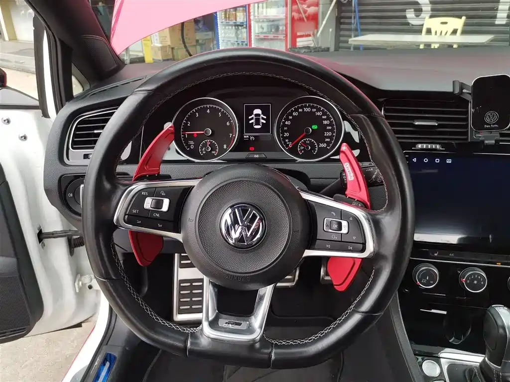 Volkswagen Golf 2018 280TSI Automatic R-Line Model фото 3