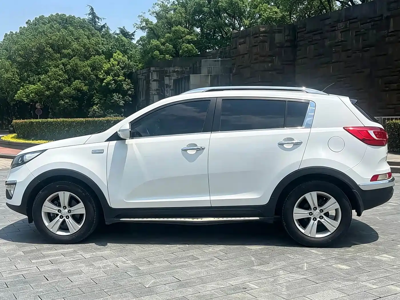 Photo 4 - Kia Sportage