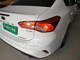 Фото 8 - Ford Focus