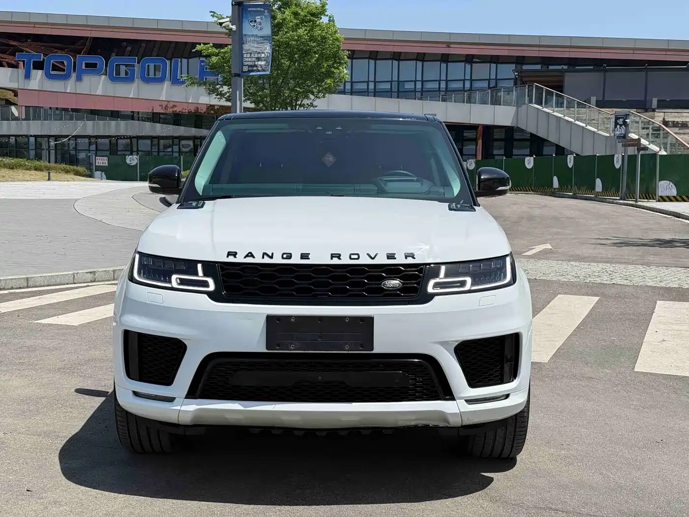 Land Rover Range Rover Sport 2021 3.0 L6 Gloss Black Edition фото 2