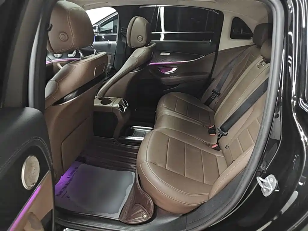 Mercedes-Benz E-Class 2019 E 200 L Sport фото 17