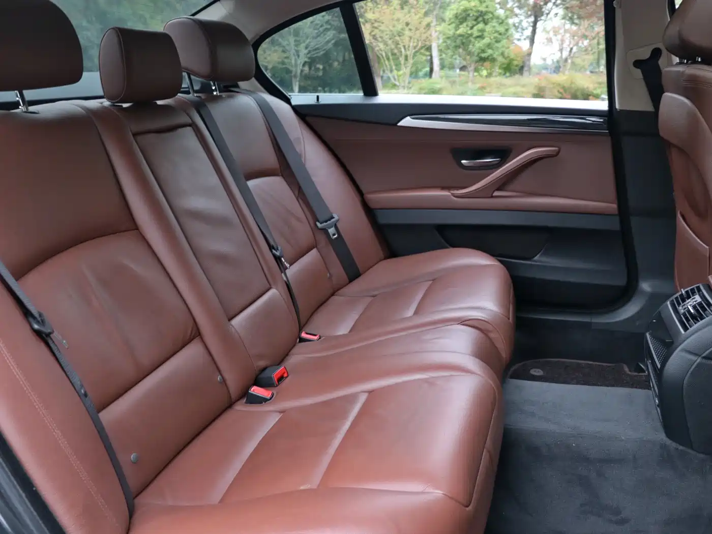 BMW 5 Series 2014 520Li Elegance фото 20