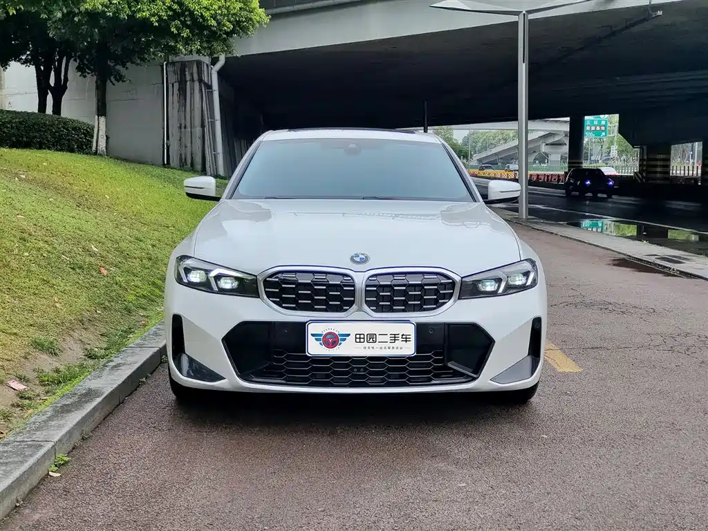 BMW 3 Series 2023 325Li xDrive M Sport Package фото 2