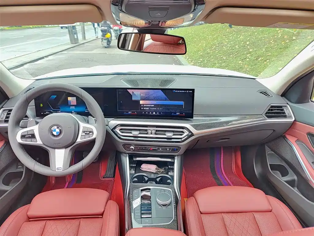 BMW 3 Series 2023 325Li xDrive M Sport Package фото 10