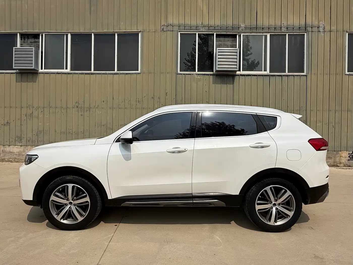 Фото 4 - Haval H6