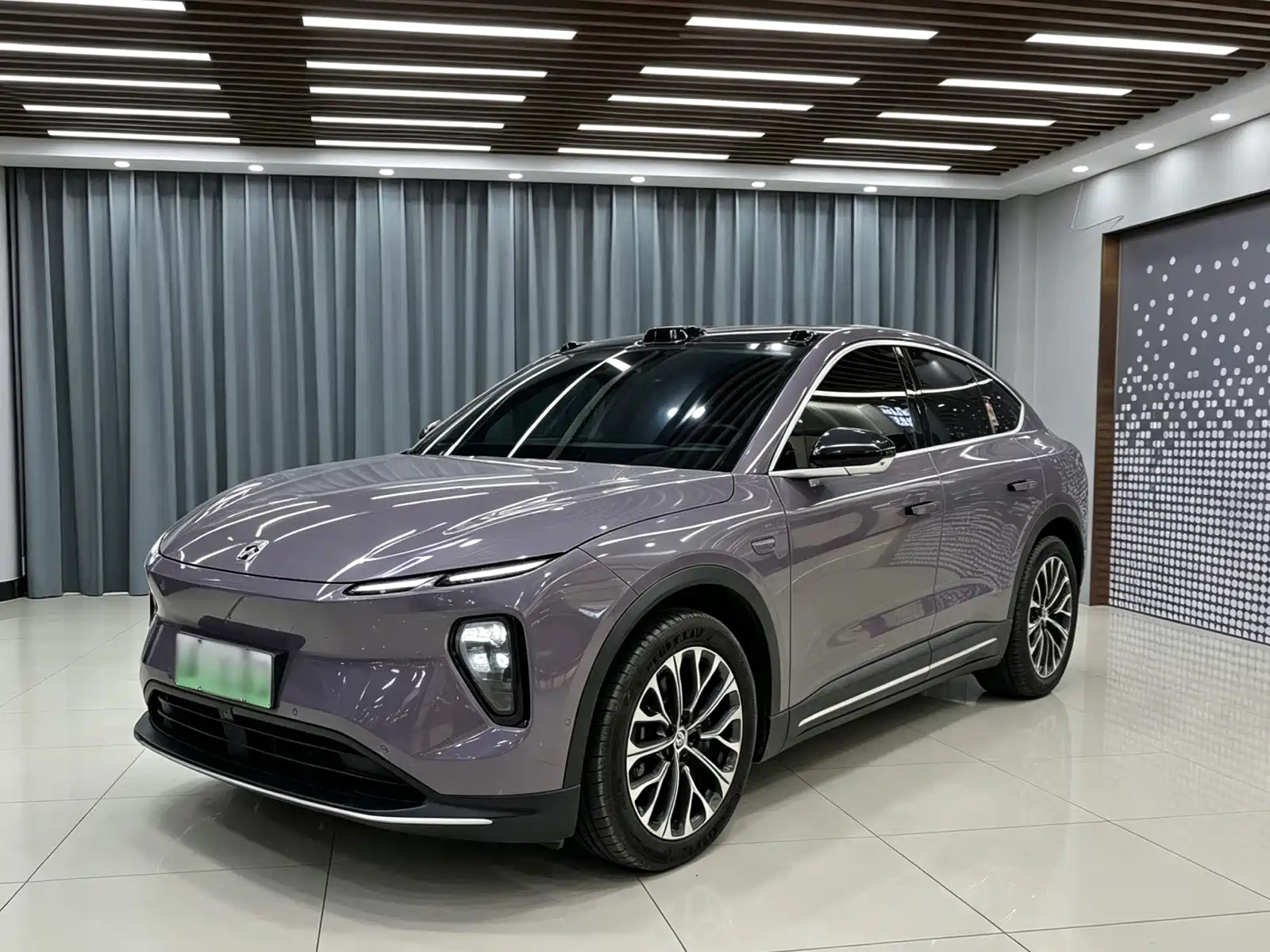 Фото 1 - NIO EC6