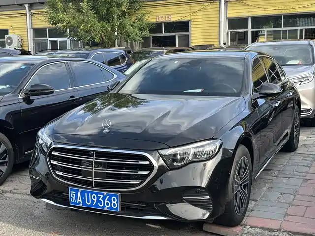 Mercedes-Benz E-Class 2025 E 260 L