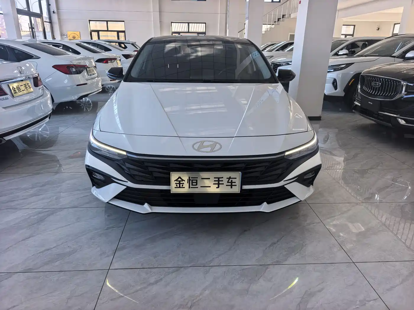 MODERN ELANTRA