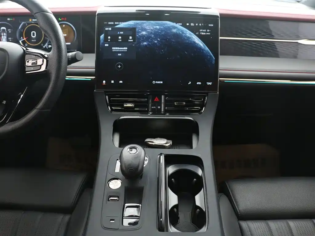 GAC Trumpchi Trumpchi M8 2024 Patriarch Series 400T Ultimate Edition фото 10