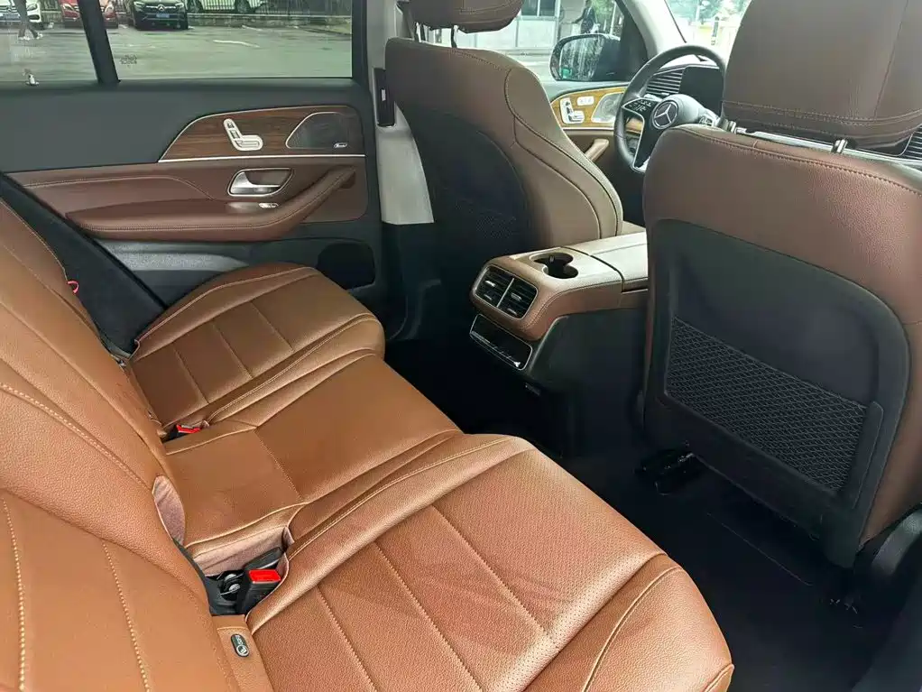 Photo 17 - Mercedes-Benz GLE