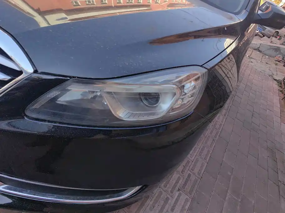 Photo 5 - Besturn B70