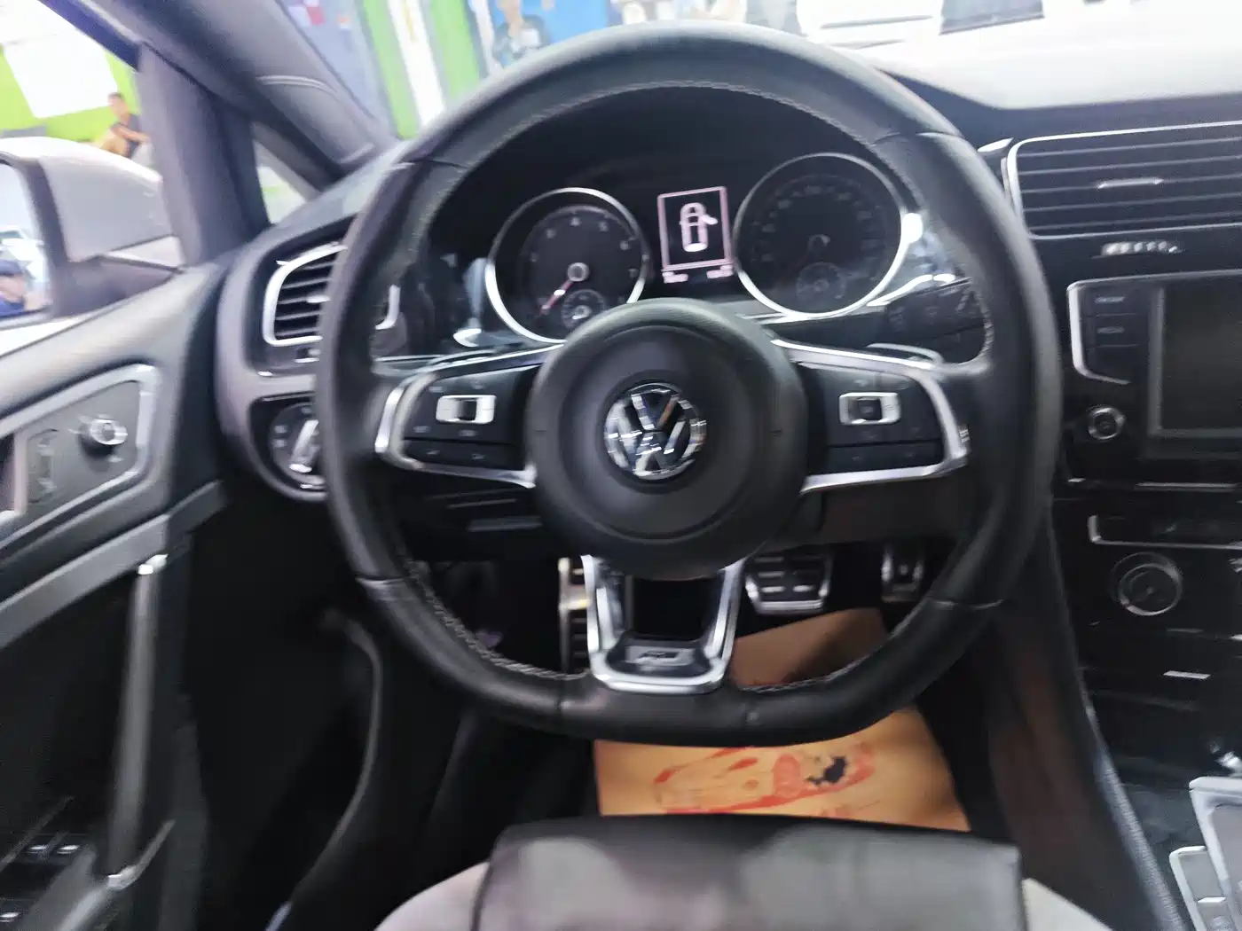 Volkswagen Golf 2015 1.4TSI Automatic R-Line фото 8