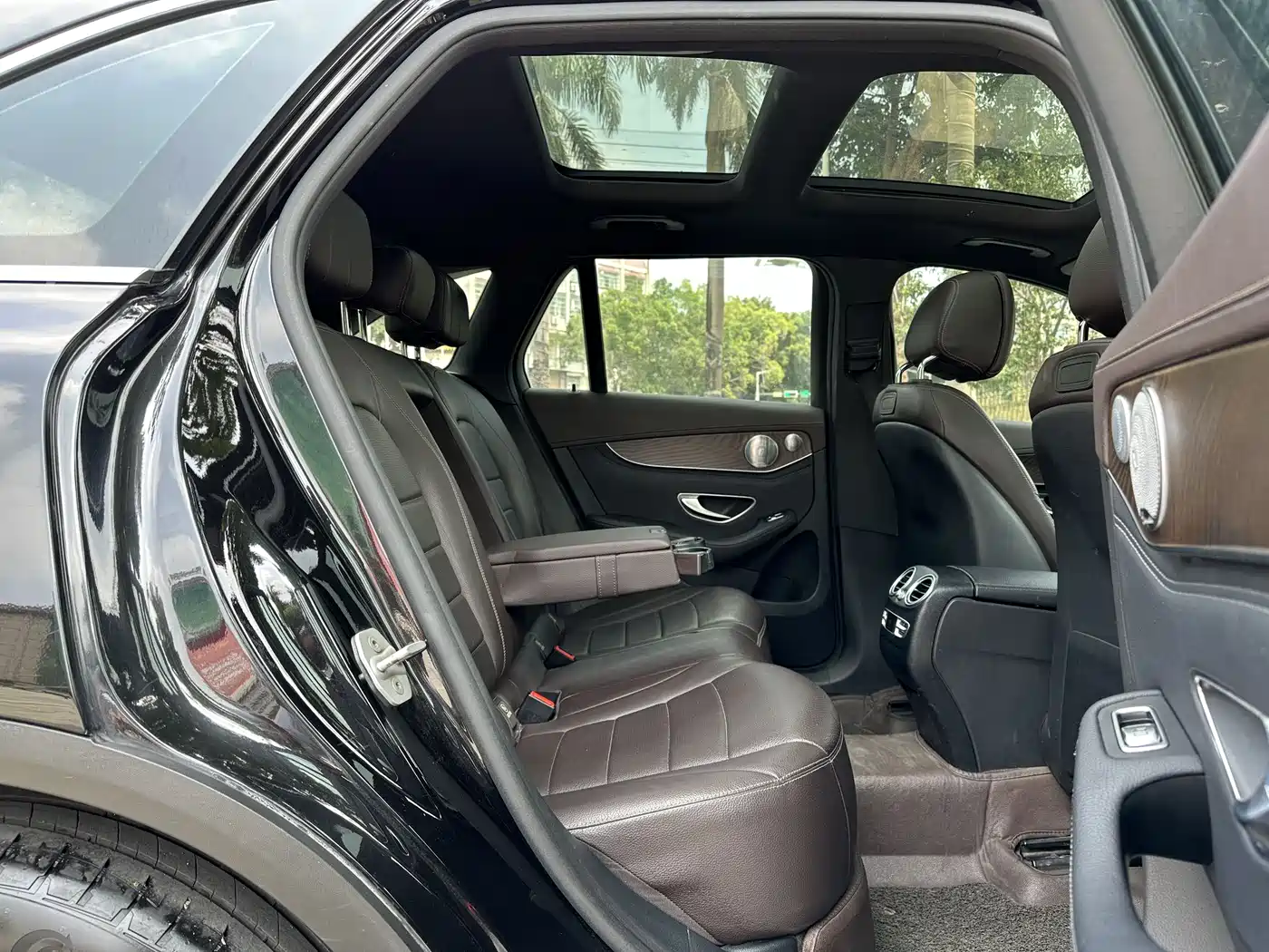 Mercedes-Benz GLC 2016 GLC 300 4MATIC Dynamic фото 17