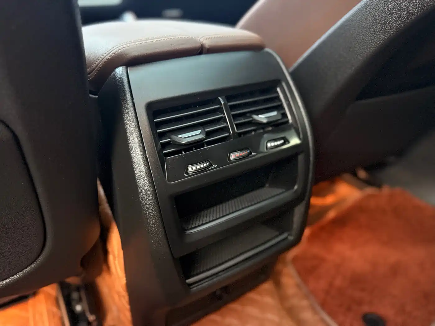 BMW X6 2023 xDrive30i M Sport Package фото 21