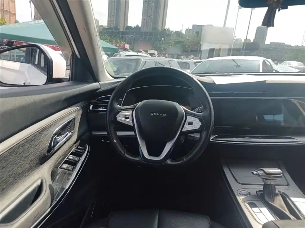 Changan Oshan X7 2019 2020 1.5T Automatic Flagship