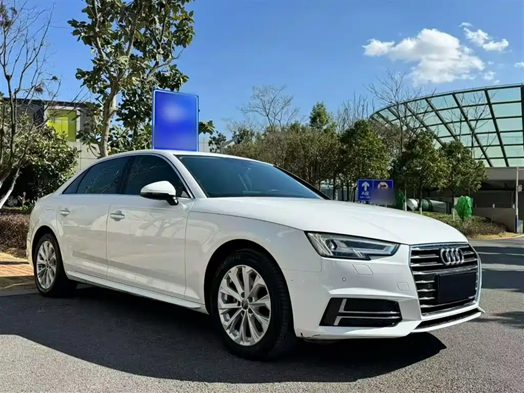 Audi A4L 2019 40 TFSI Progressive (China VI) фото 4
