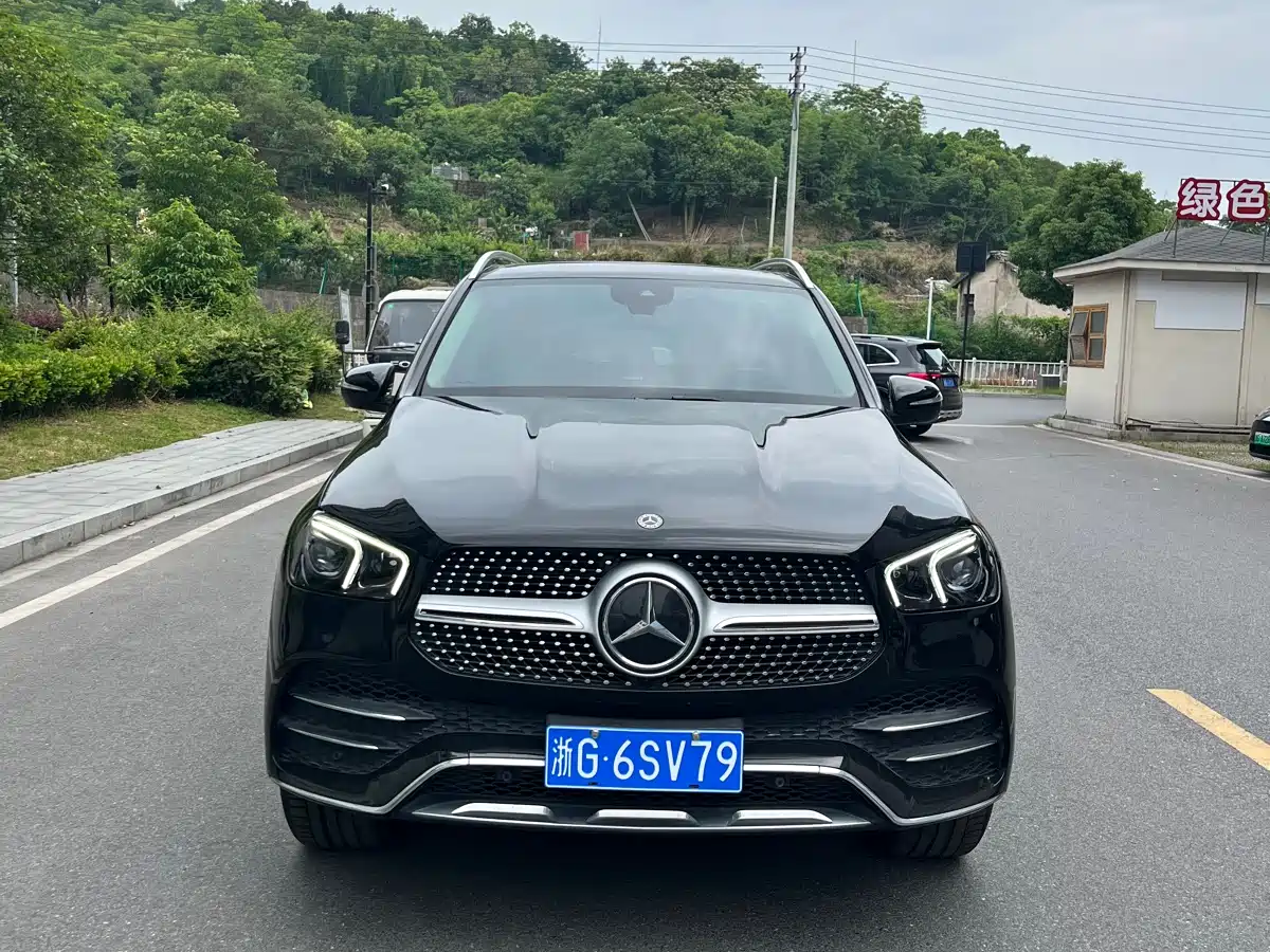MERCEDES-BENZ GLE