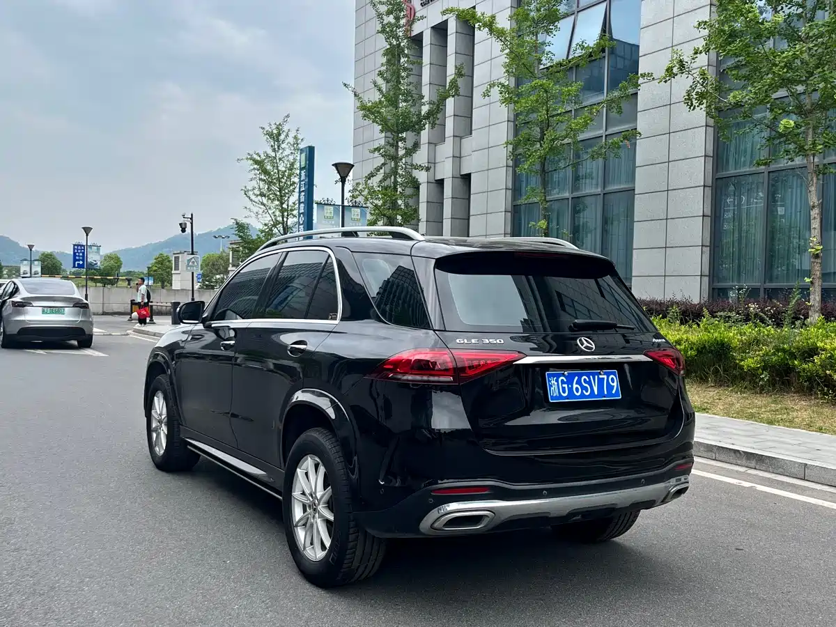 MERCEDES-BENZ GLE