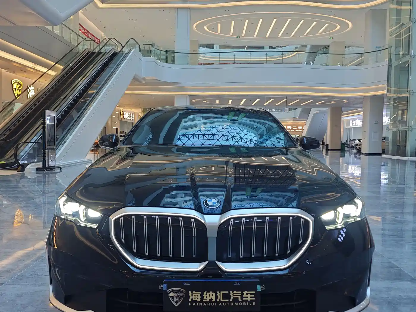 BMW 5-SERIES