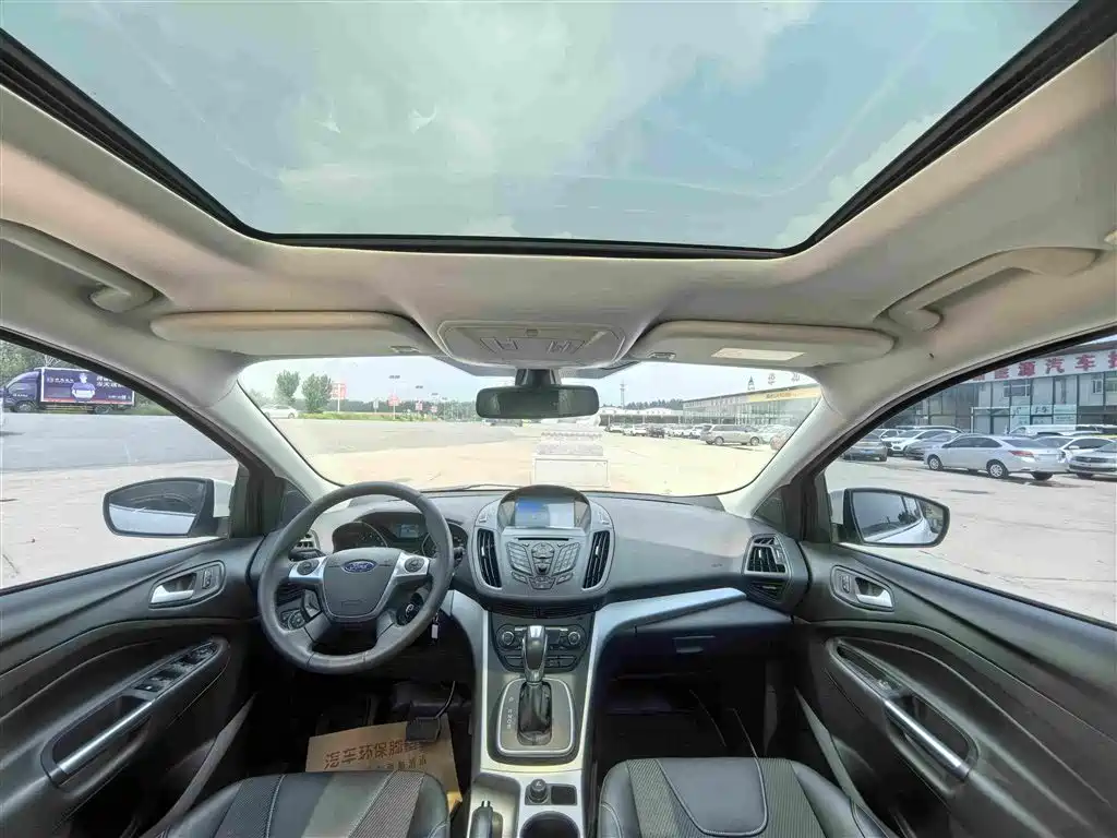 Фото 5 - Ford Kuga