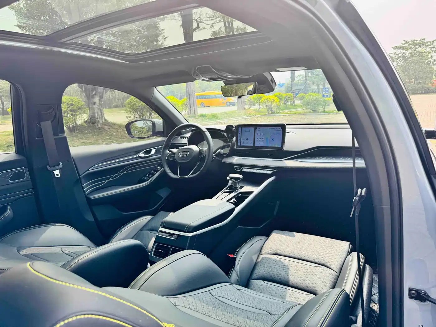 GEELY AUTOMOBILE XINGRUI