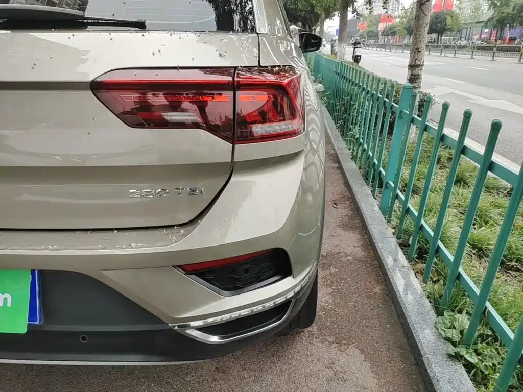 Фото 8 - Volkswagen T-ROC