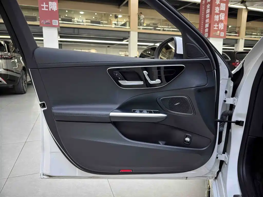 Mercedes-Benz C-Class 2022 C 260 L Sport Edition фото 15