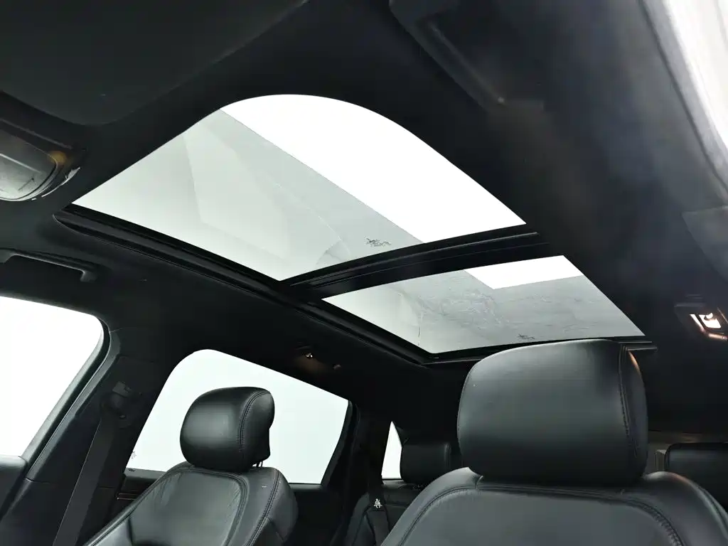 Фото 14 - Lincoln MKX