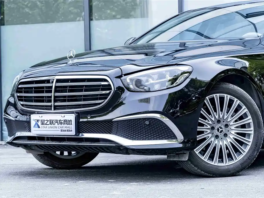 Mercedes-Benz E-Class 2023 Facelift E 300 L Fashion фото 2