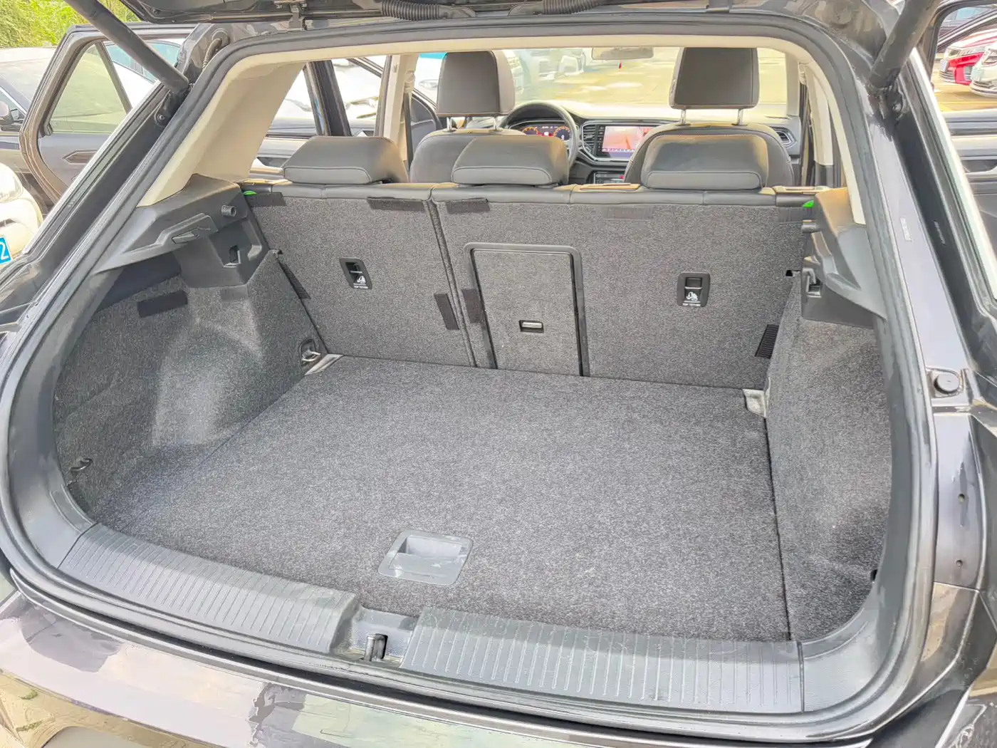 Volkswagen T-ROC 2022 280TSI DSG 2WD Comfort PLUS фото 12