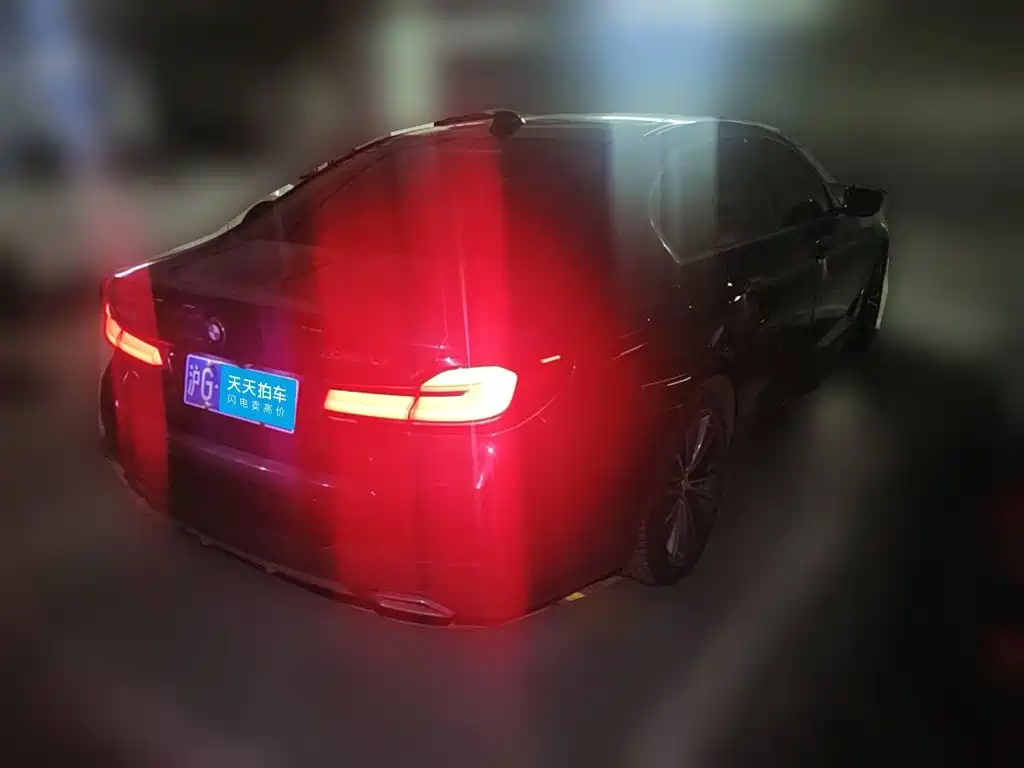BMW 5 Series, миниатюра 14