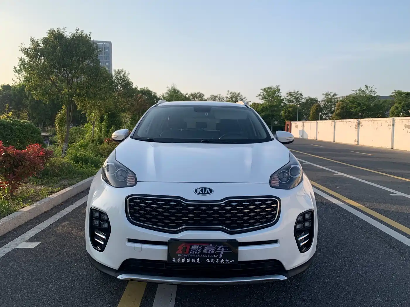 Kia KX5 2019 2017 1.6T Automatic 2WD 15th Anniversary Special DLX