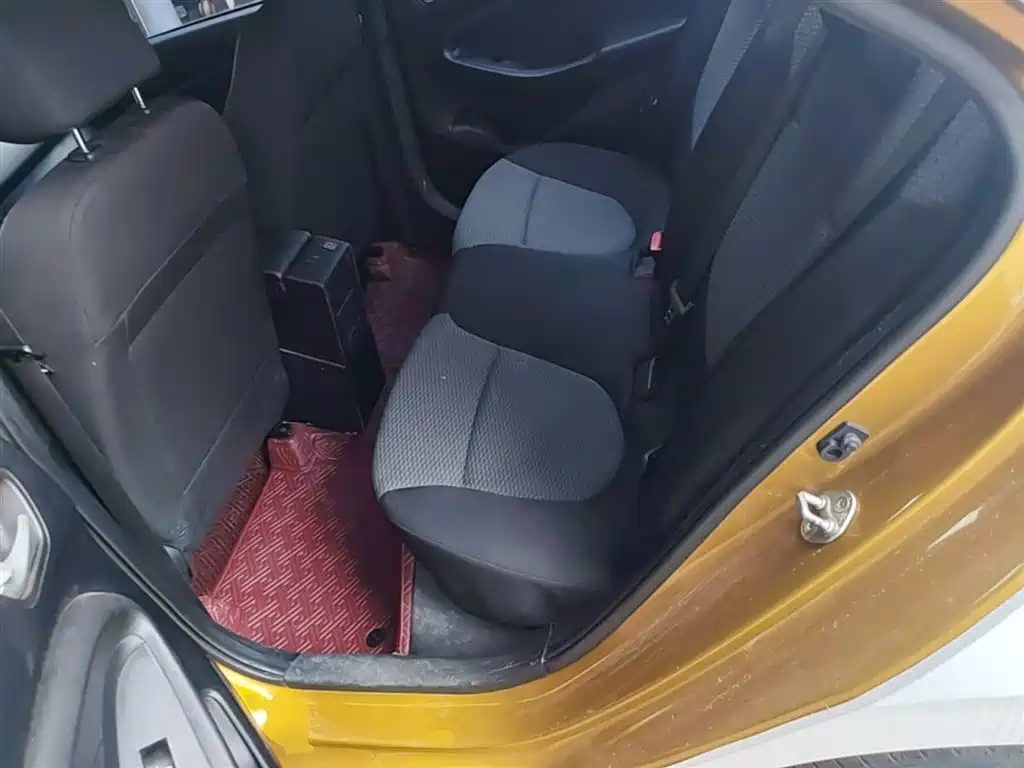 Hyundai Verna 2017 1.4L Auto Jump Edition (China V) фото 17
