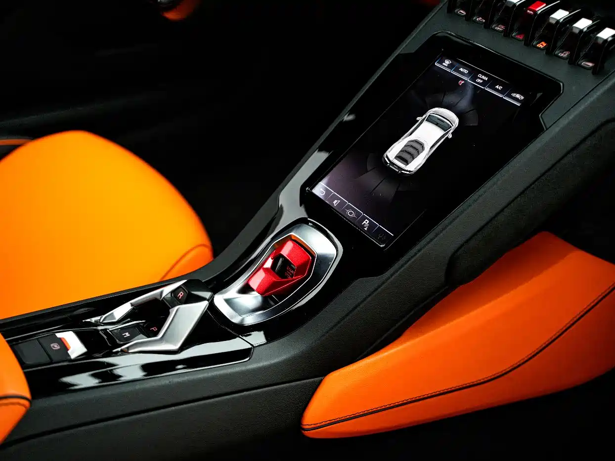 LAMBORGHINI HURACÁN