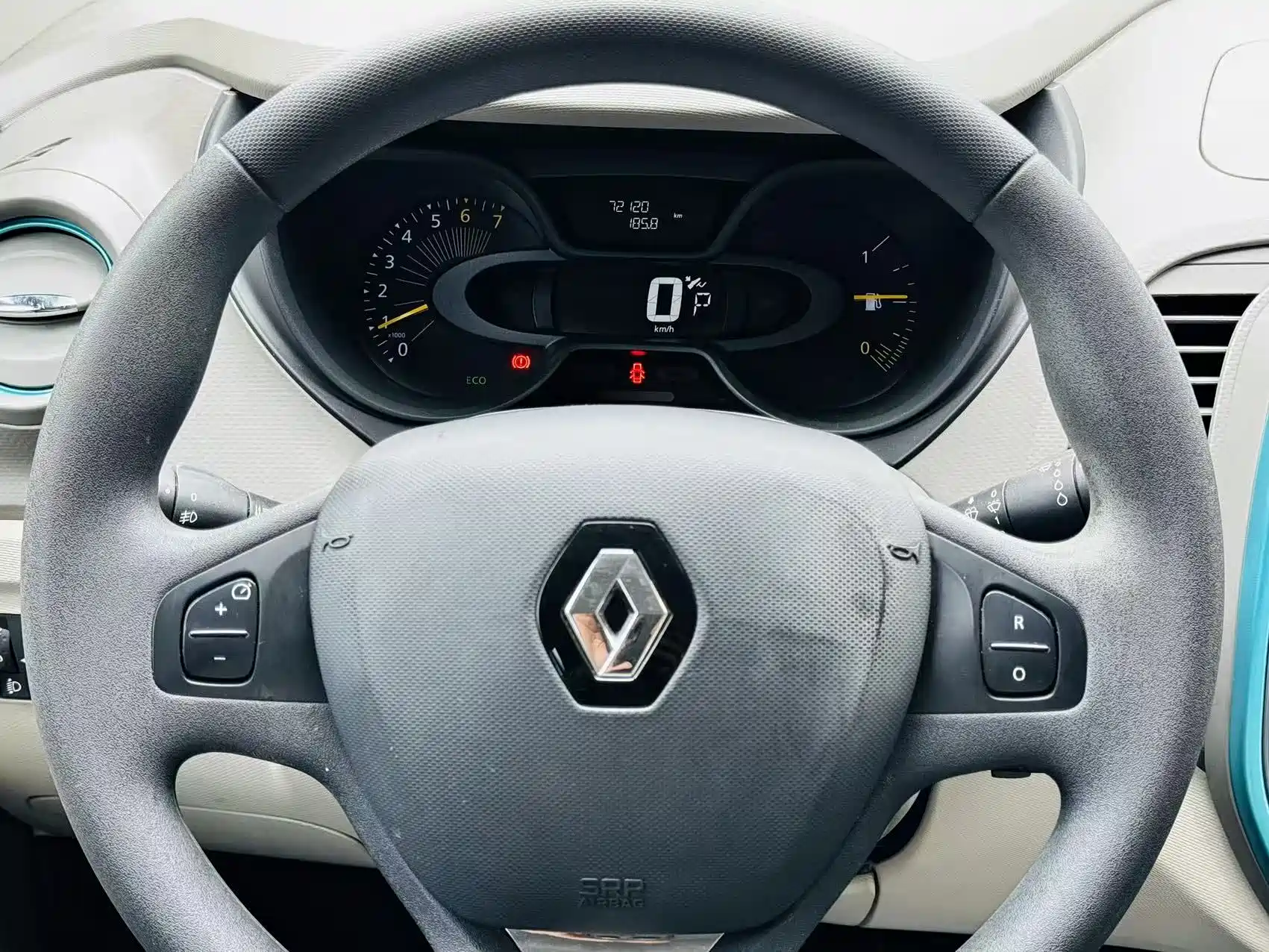 Фото 16 - Renault Captur