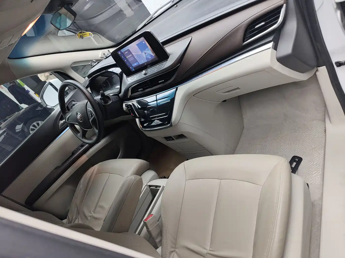 BUICK GL8