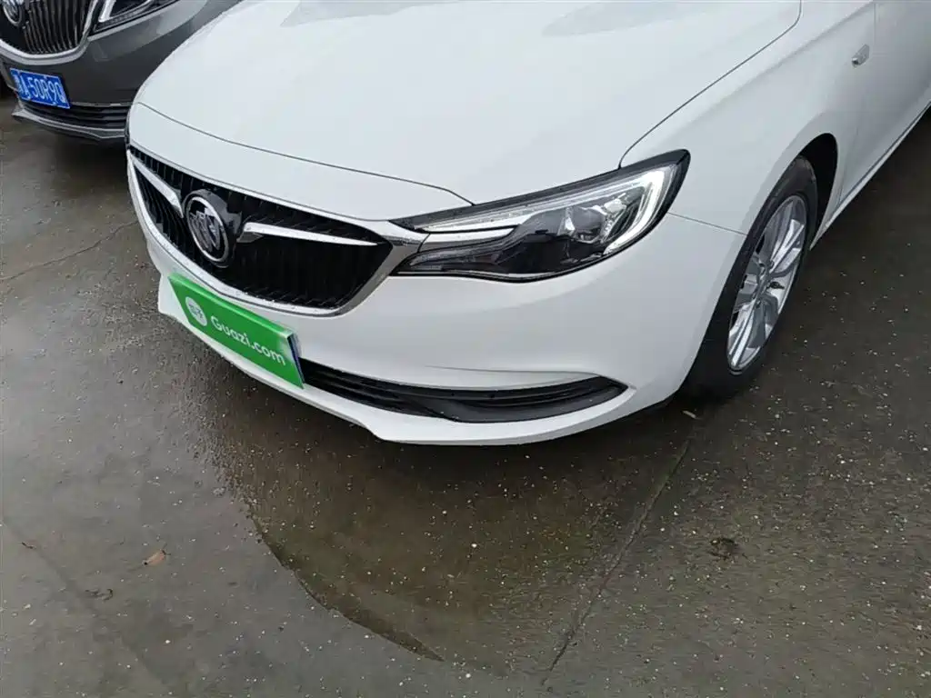 Buick Excelle 2021 Facelift Exemplar 1.5L Auto Progressive фото 24