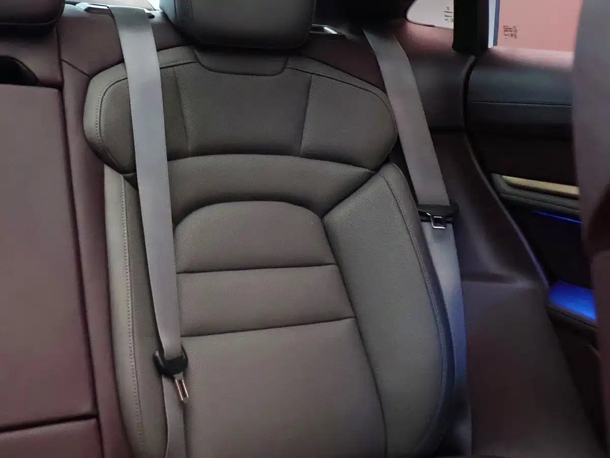 Porsche Taycan 2019 Taycan Turbo фото 16