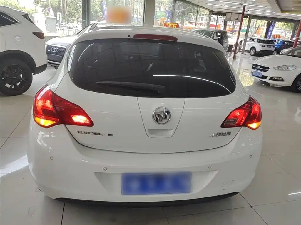 Buick Excelle 2014 XT 1.6L Automatic Fashion фото 6