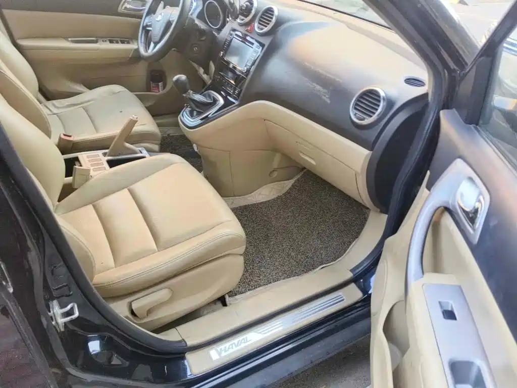 Photo 13 - Haval H6