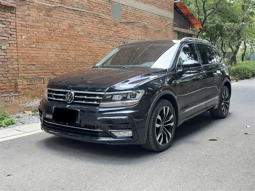 Volkswagen Tiguan L 2021 330TSI Automatic 2WD R-Line Premium