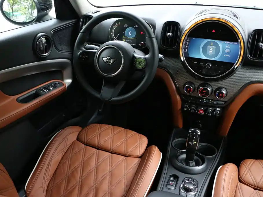 MINI COUNTRYMAN 2022 2022 Facelift 1.5T COOPER ALL4 Connoisseur