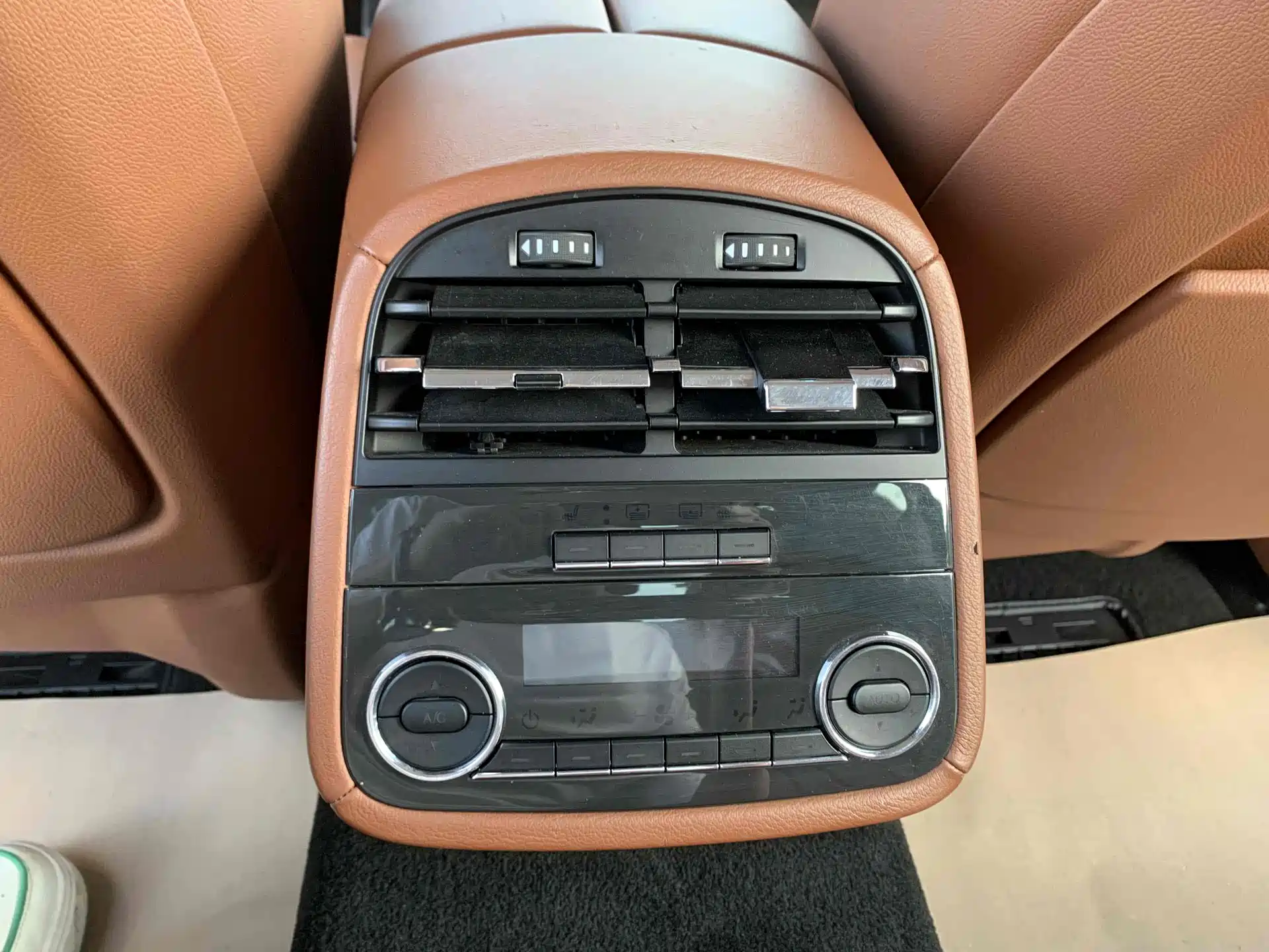 Фото 6 - Maserati Quattroporte