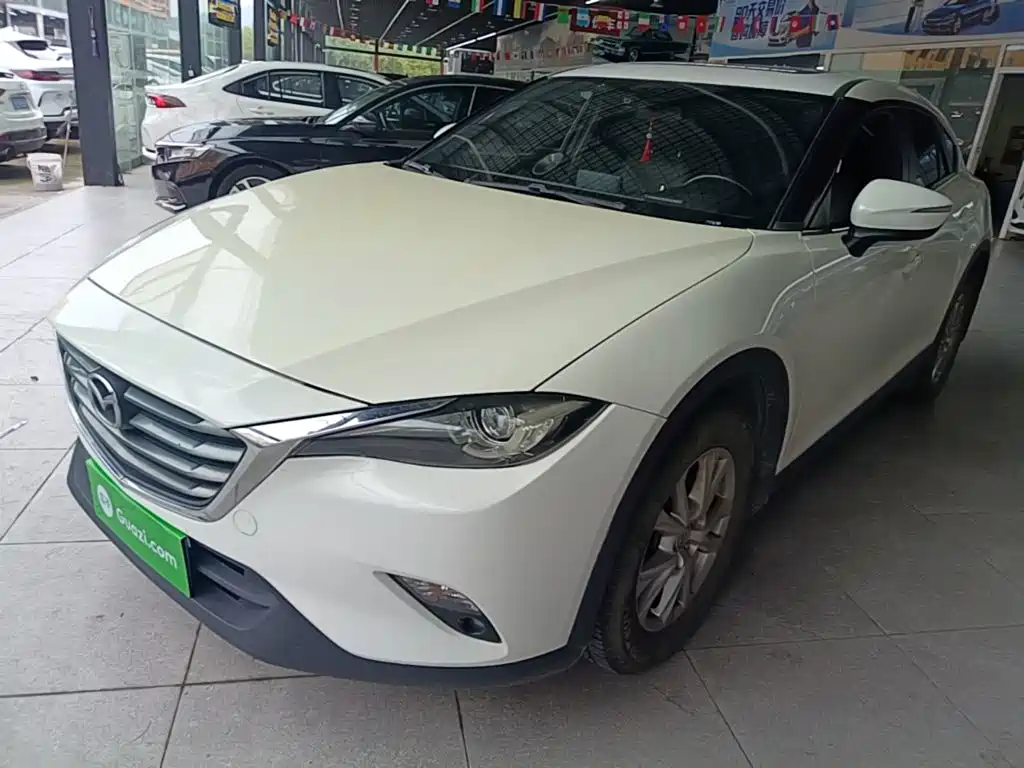 Фото 2 - Mazda CX-4